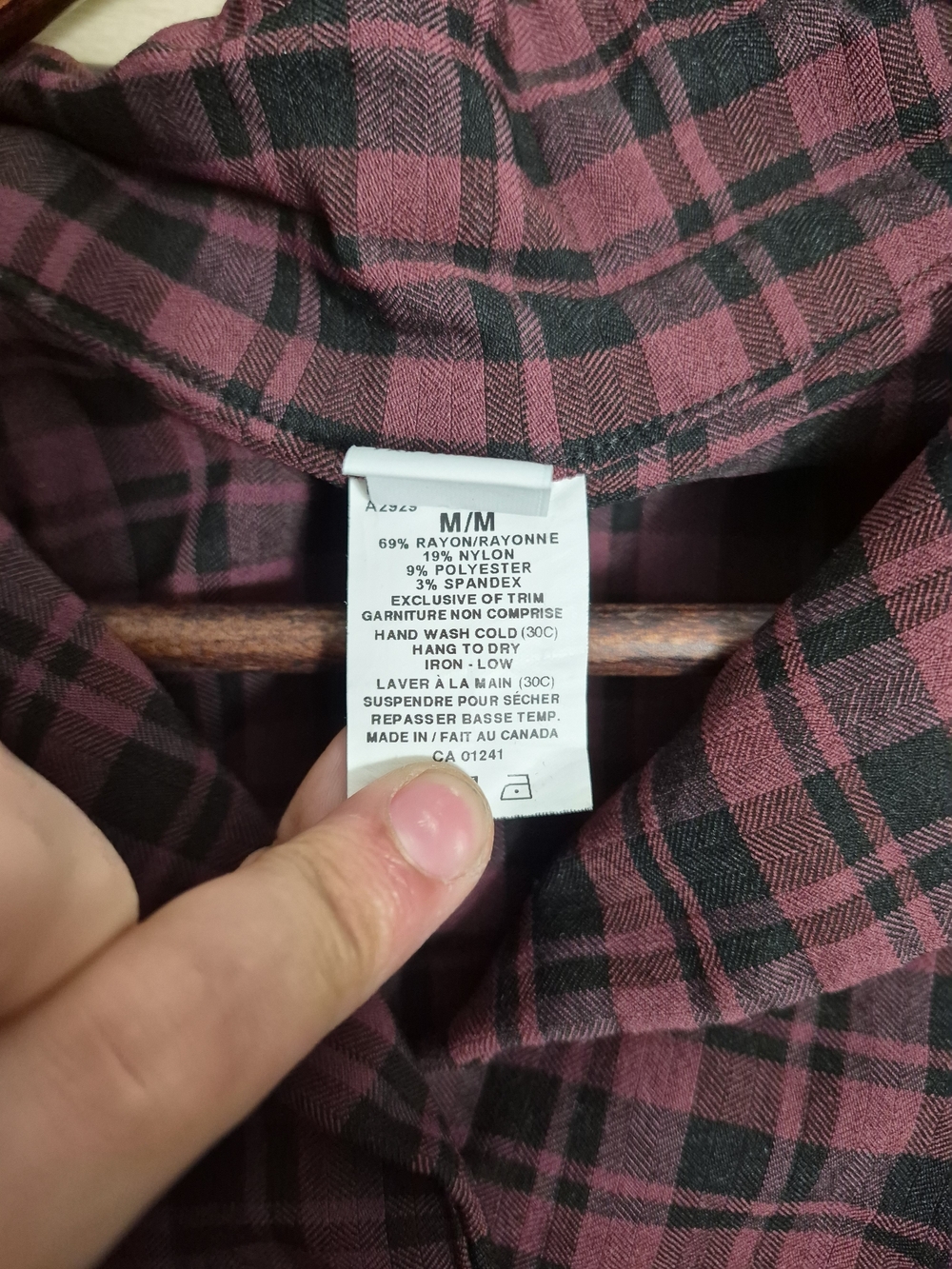Simons Burgundy and Black Plaid Cropped Button-Up Top - Picture 3 of 5